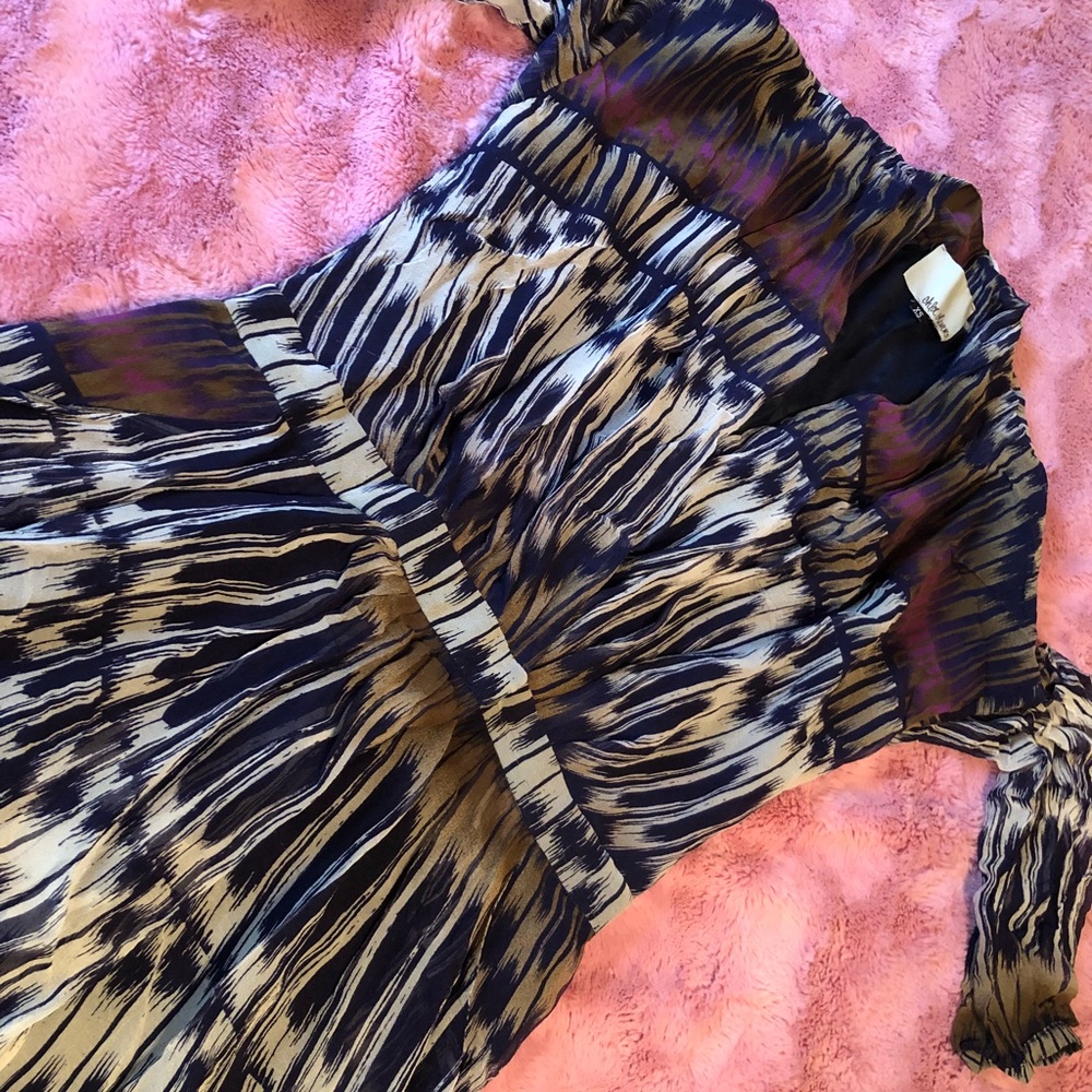 Classy Bohemian Chloe Oliver Dress - Picture 4 of 5